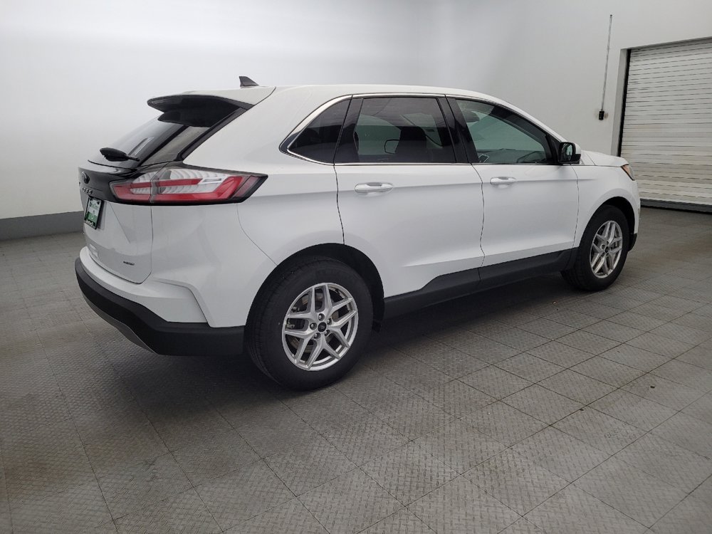 Used 2024 Ford Edge SEL image 10