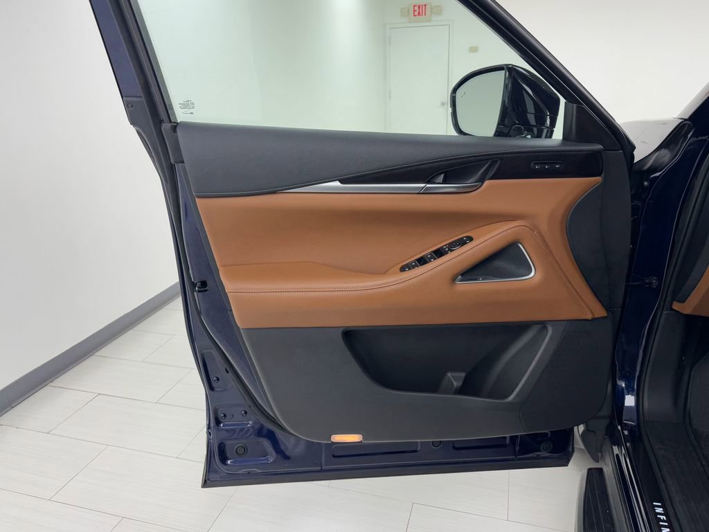 Used 2023 INFINITI QX60 Autograph image 8