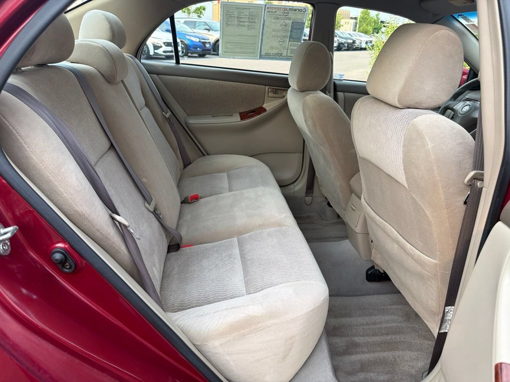 Used 2005 Toyota Corolla LE FWD image 15