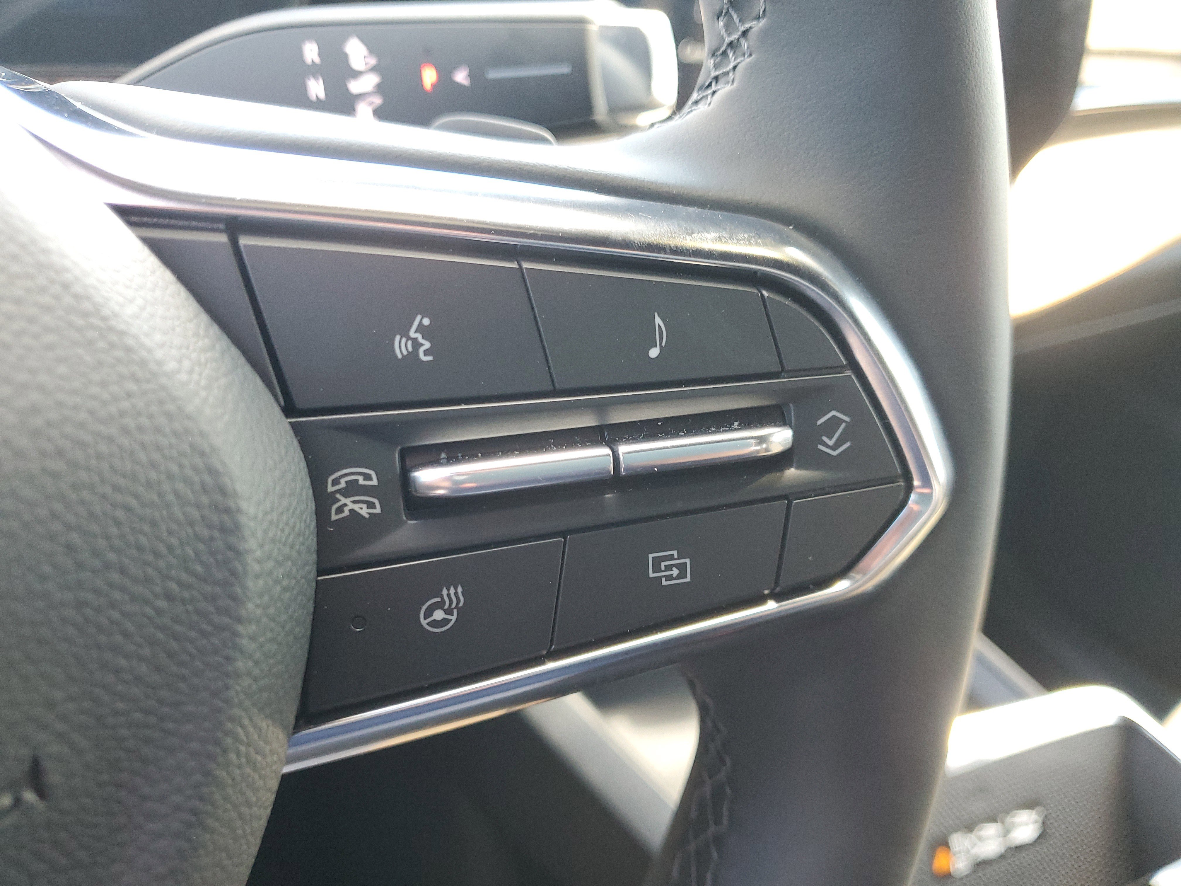 Used 2026 Chevrolet Equinox ACTIV w/ Convenience Package III image 21