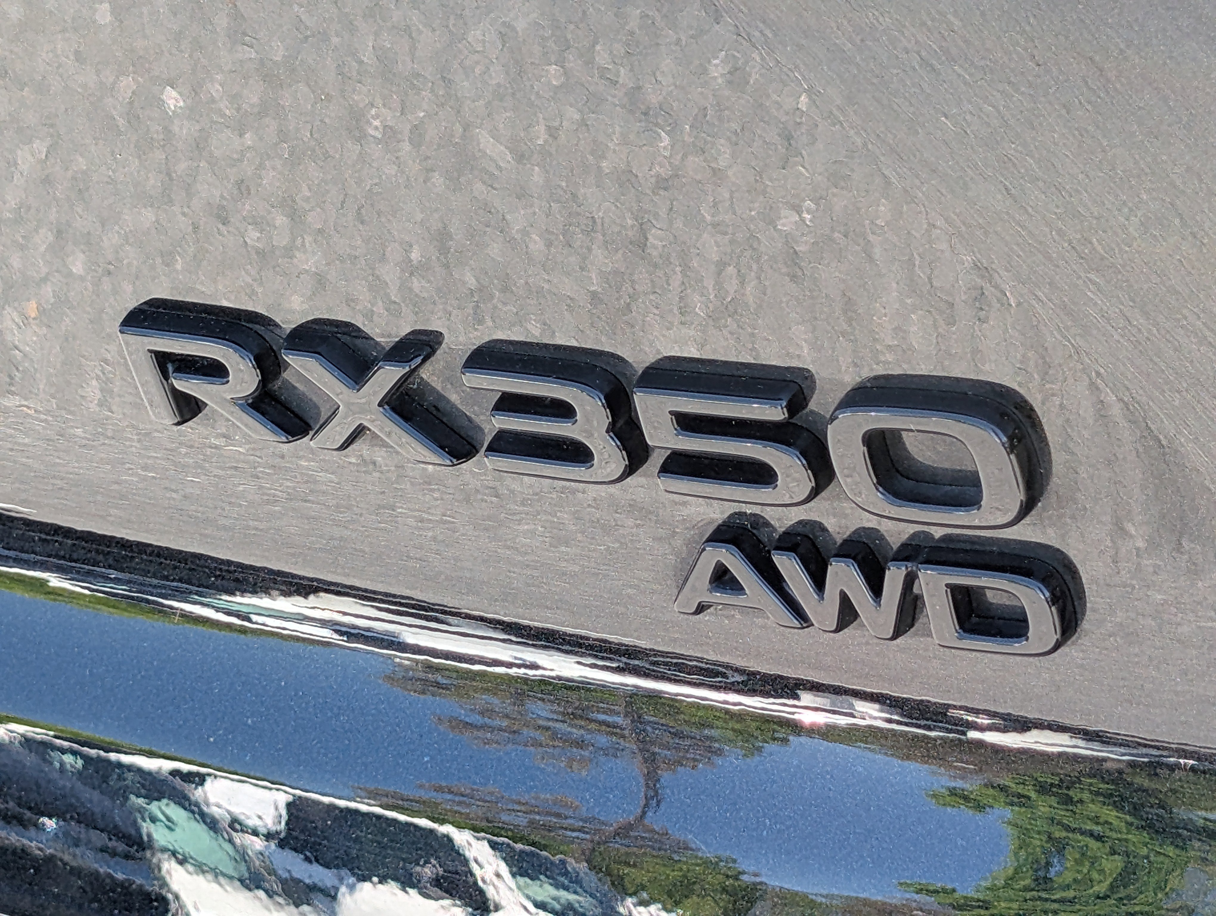 Used 2025 Lexus RX 350 Premium w/ Accessory Package (Z1) AWD/4WD image 9