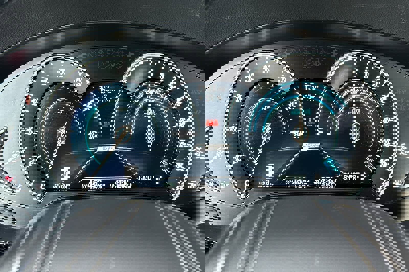 Used 2019 BMW 530e image 24