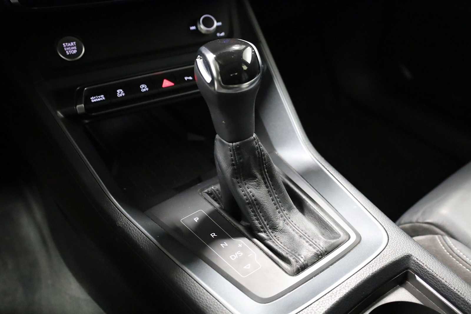 Used 2020 Audi Q3 2.0T Premium Plus w/ Premium Plus Package image 27