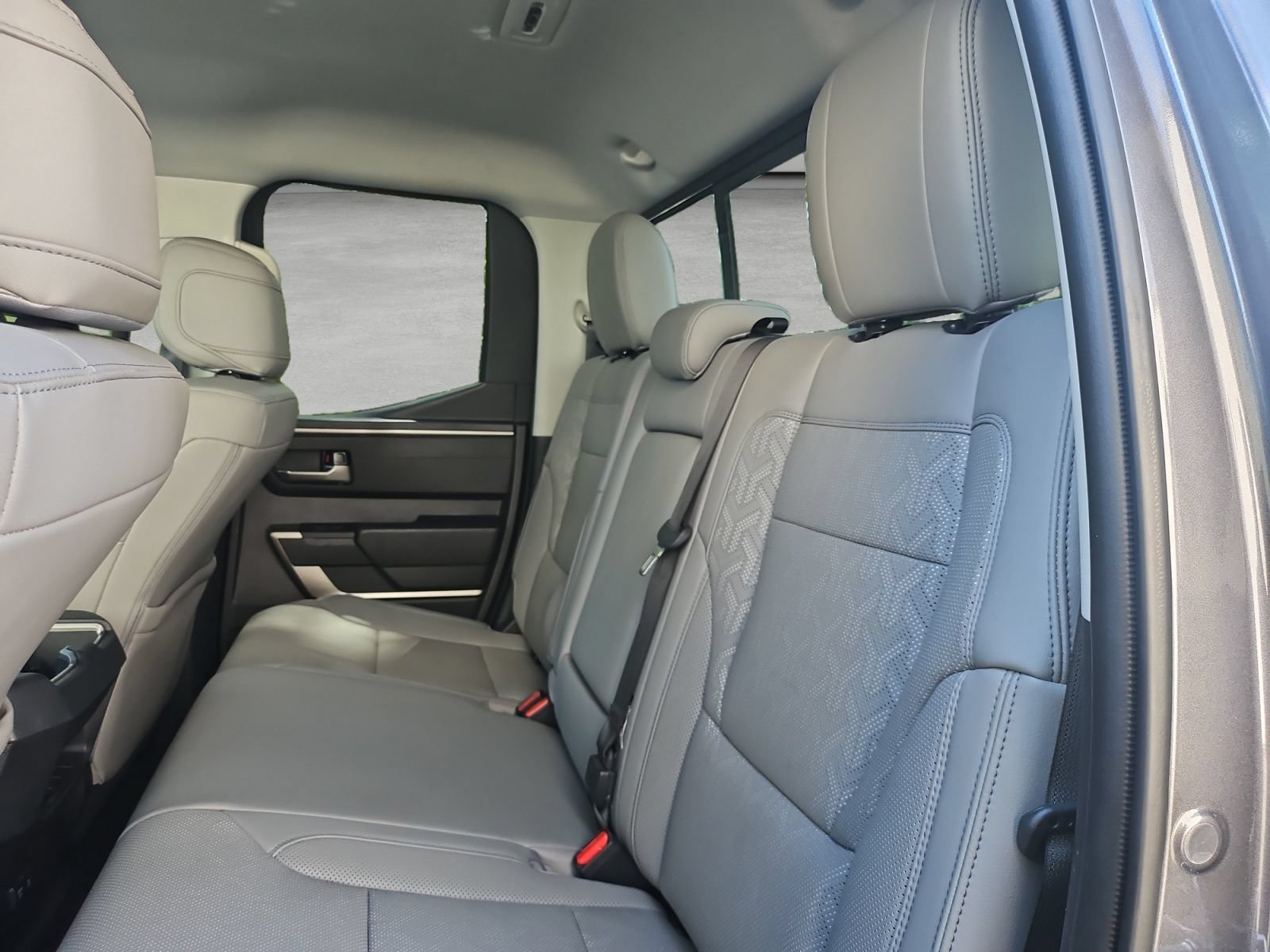 Used 2024 Toyota Tundra SR5 w/ SR5 Premium Package AWD/4WD image 43