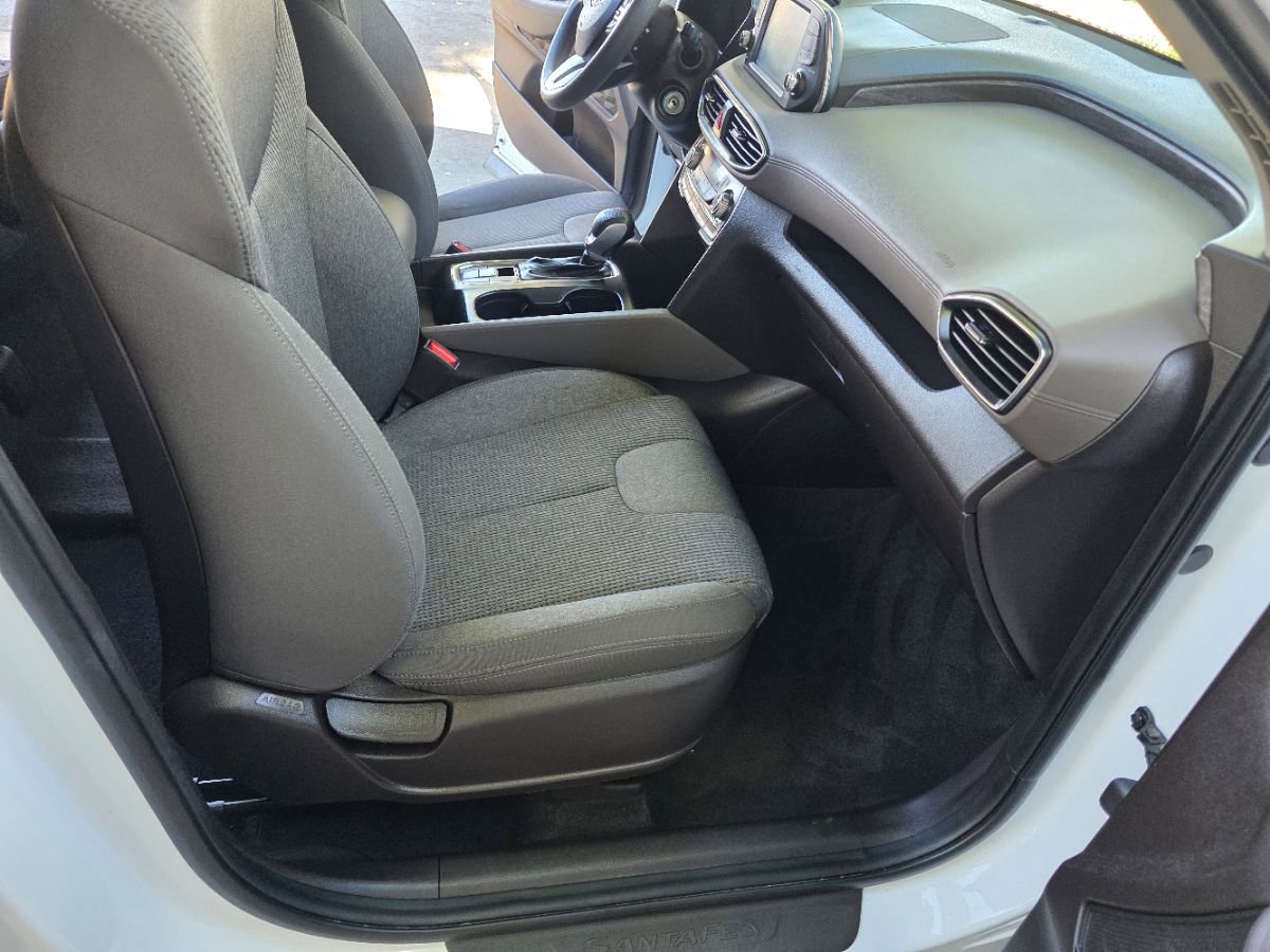 Used 2019 Hyundai Santa Fe SE FWD image 36