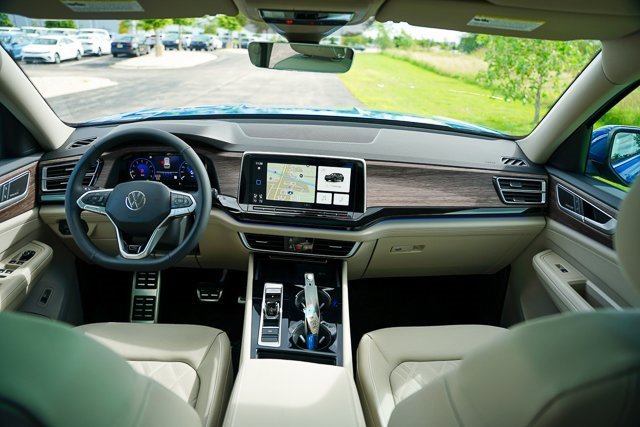 New 2026 Volkswagen Atlas SEL Premium R-Line image 26