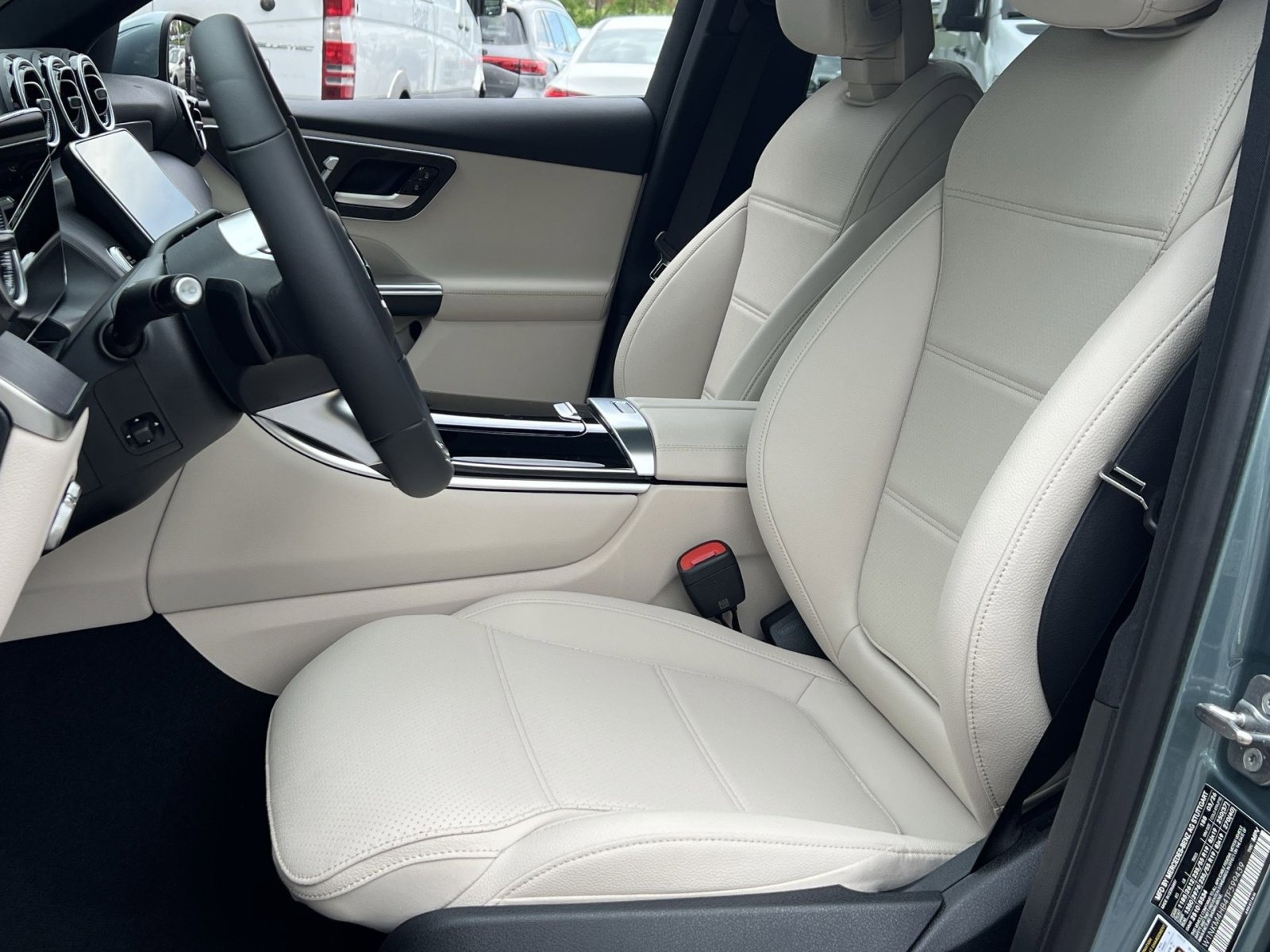 New 2026 Mercedes-Benz GLC 300 4MATIC image 18