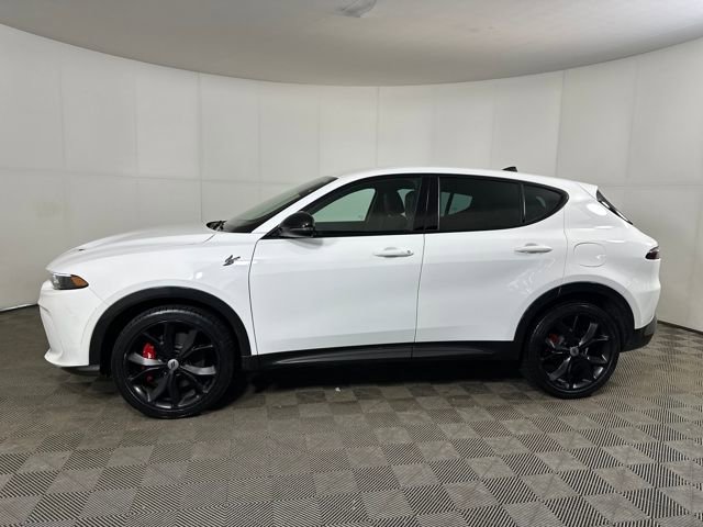 Used 2024 Dodge Hornet R/T image 6