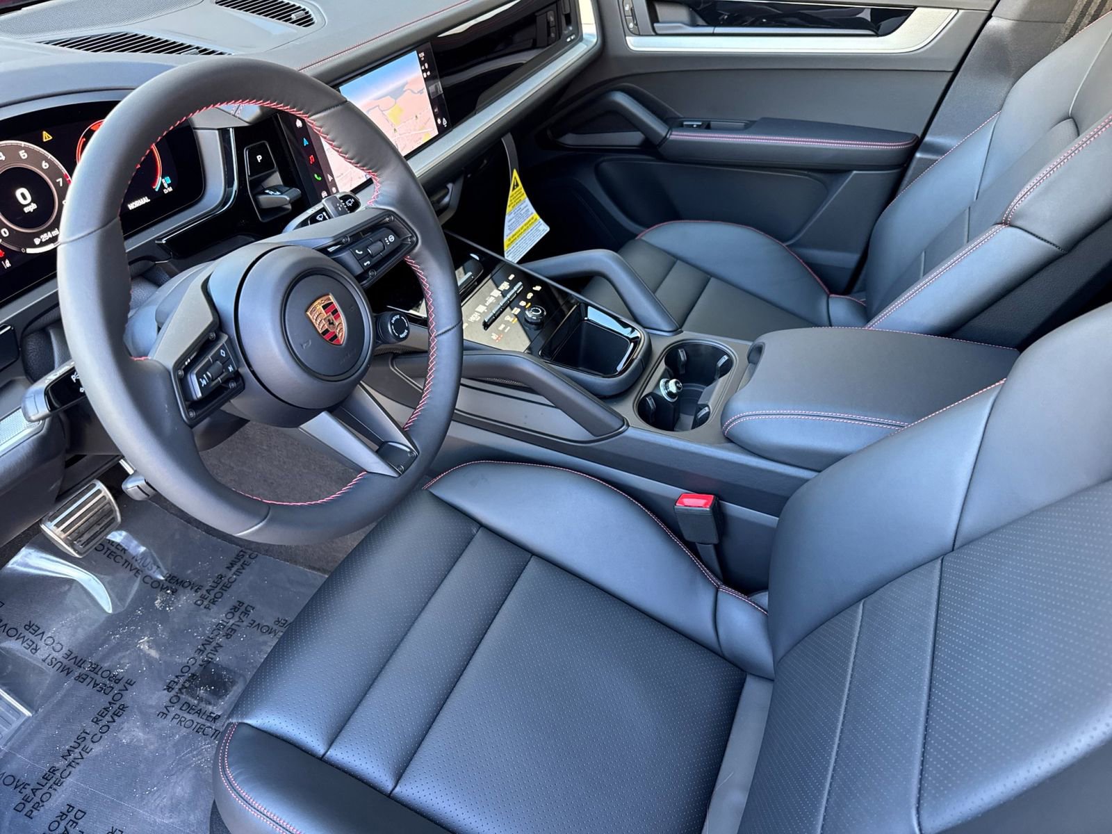 New 2026 Porsche Cayenne S image 4