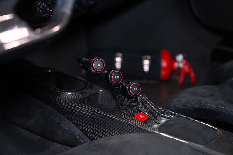 Used 2020 Ferrari 488 Pista Coupe RWD image 29