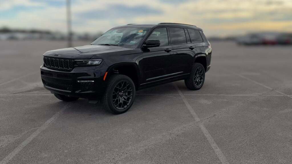 New 2025 Jeep Grand Cherokee L Summit