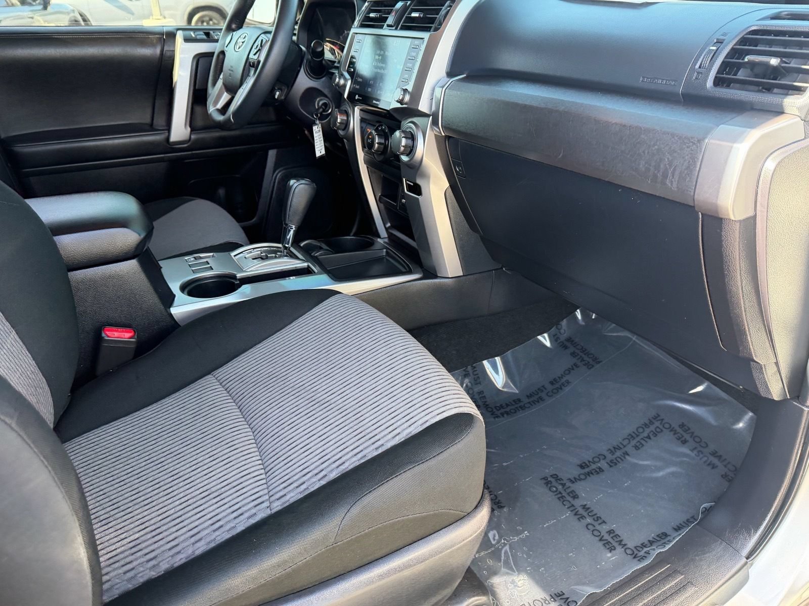 Used 2020 Toyota 4Runner SR5 RWD image 14