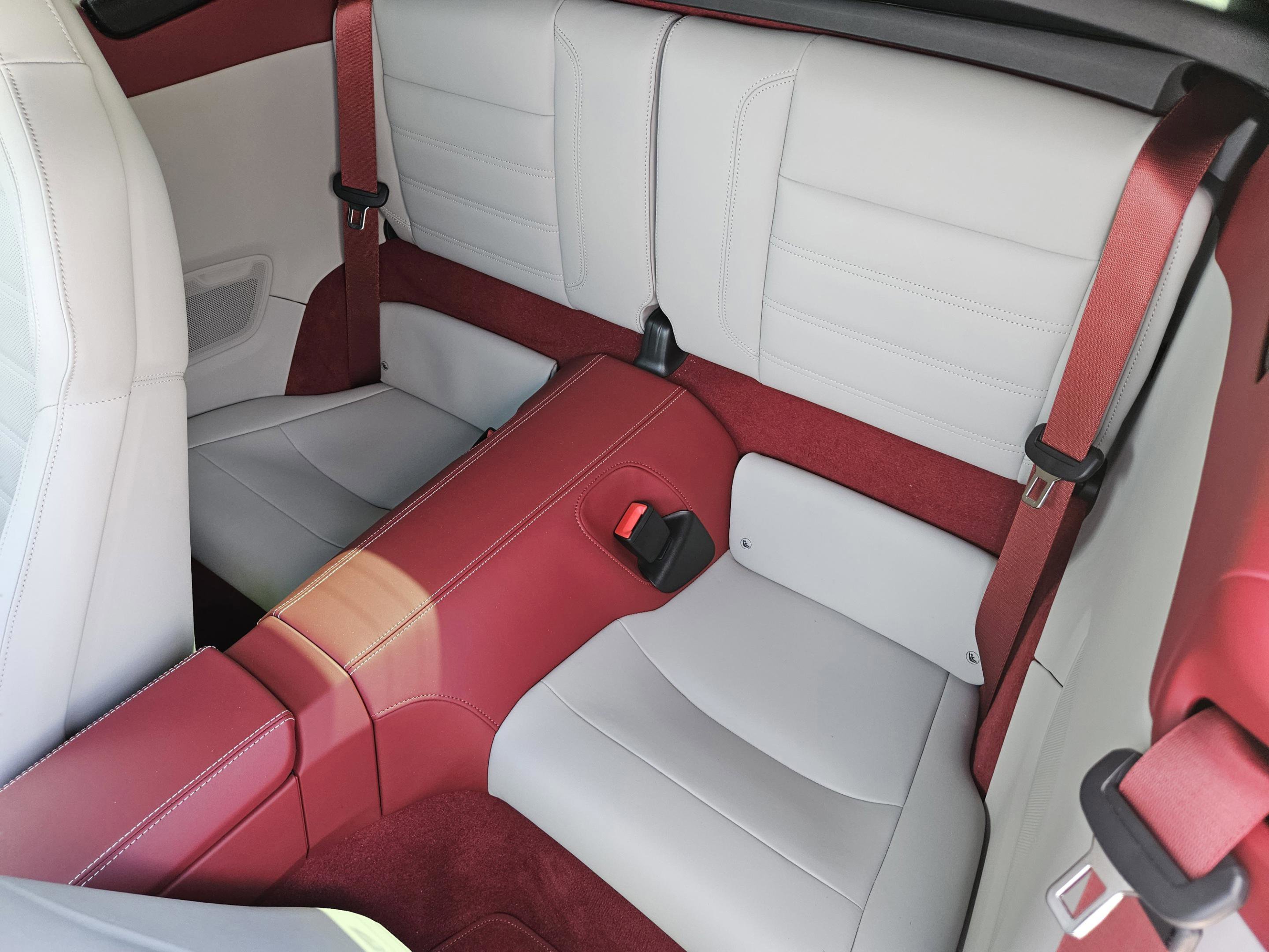 Certified 2025 Porsche 911 Carrera 4 GTS image 29