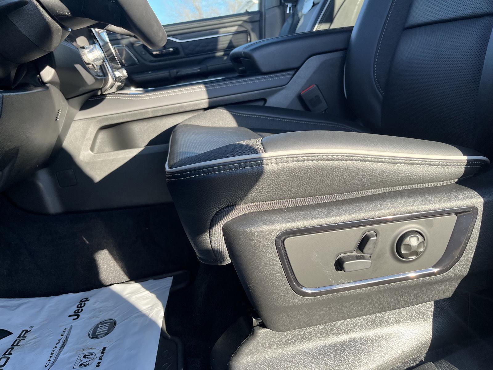 New 2026 RAM 1500 Limited AWD/4WD image 13