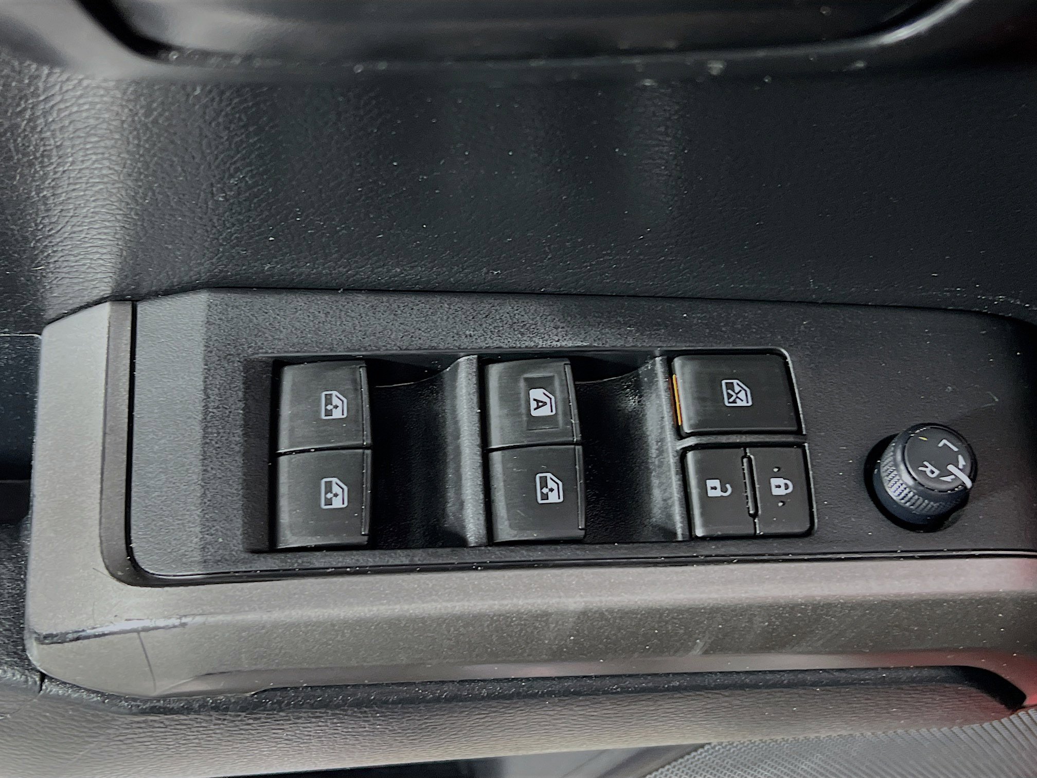 Used 2022 Toyota Tacoma SR5 image 17