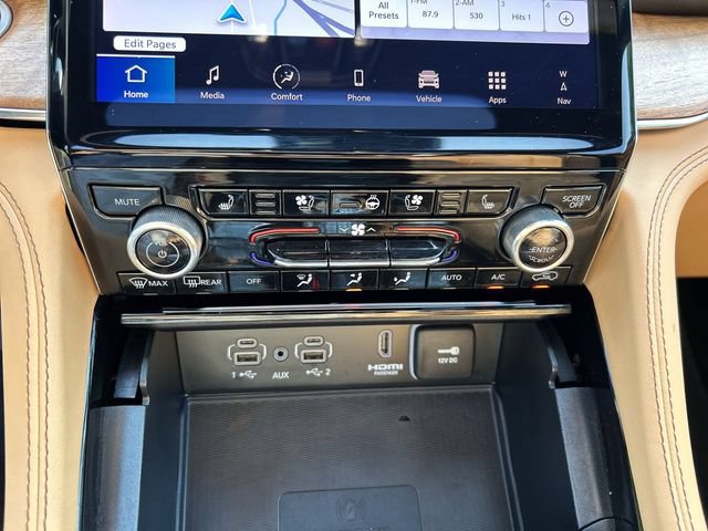 Used 2024 Jeep Grand Cherokee Summit AWD/4WD image 21