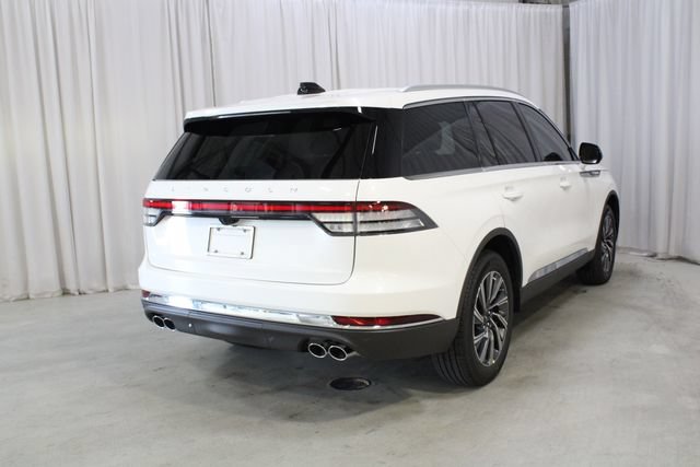 New 2026 Lincoln Aviator AWD image 27
