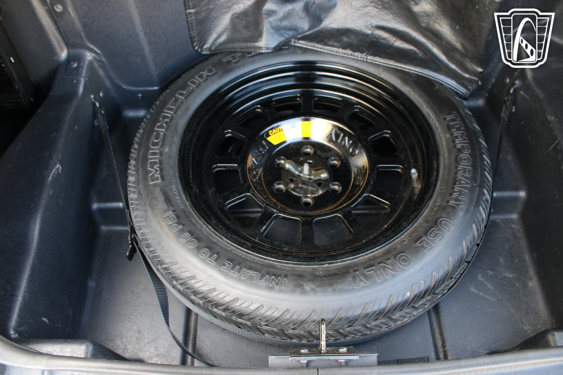 Used 2000 Dodge Viper RT/10 RWD image 3