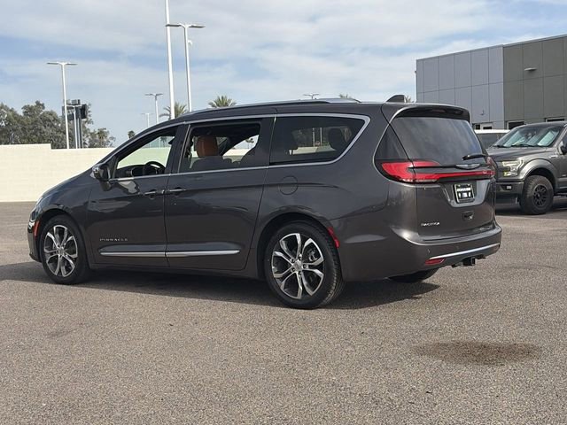 Used 2022 Chrysler Pacifica Pinnacle image 8