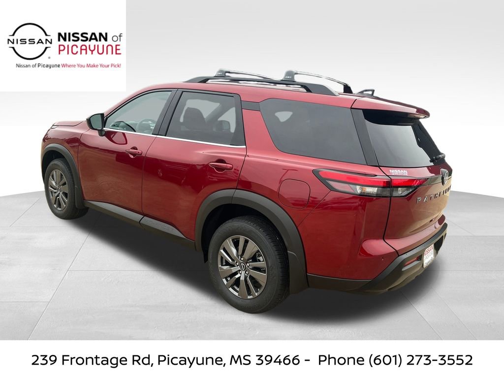 New 2026 Nissan Pathfinder SV image 3