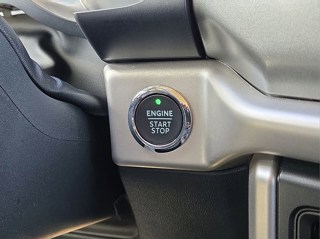 Used 2024 Ford Expedition XLT image 31