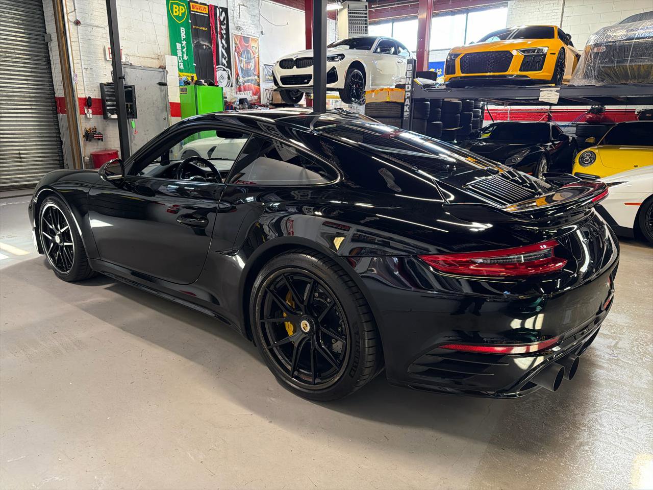 Used 2017 Porsche 911 Turbo S AWD/4WD image 9