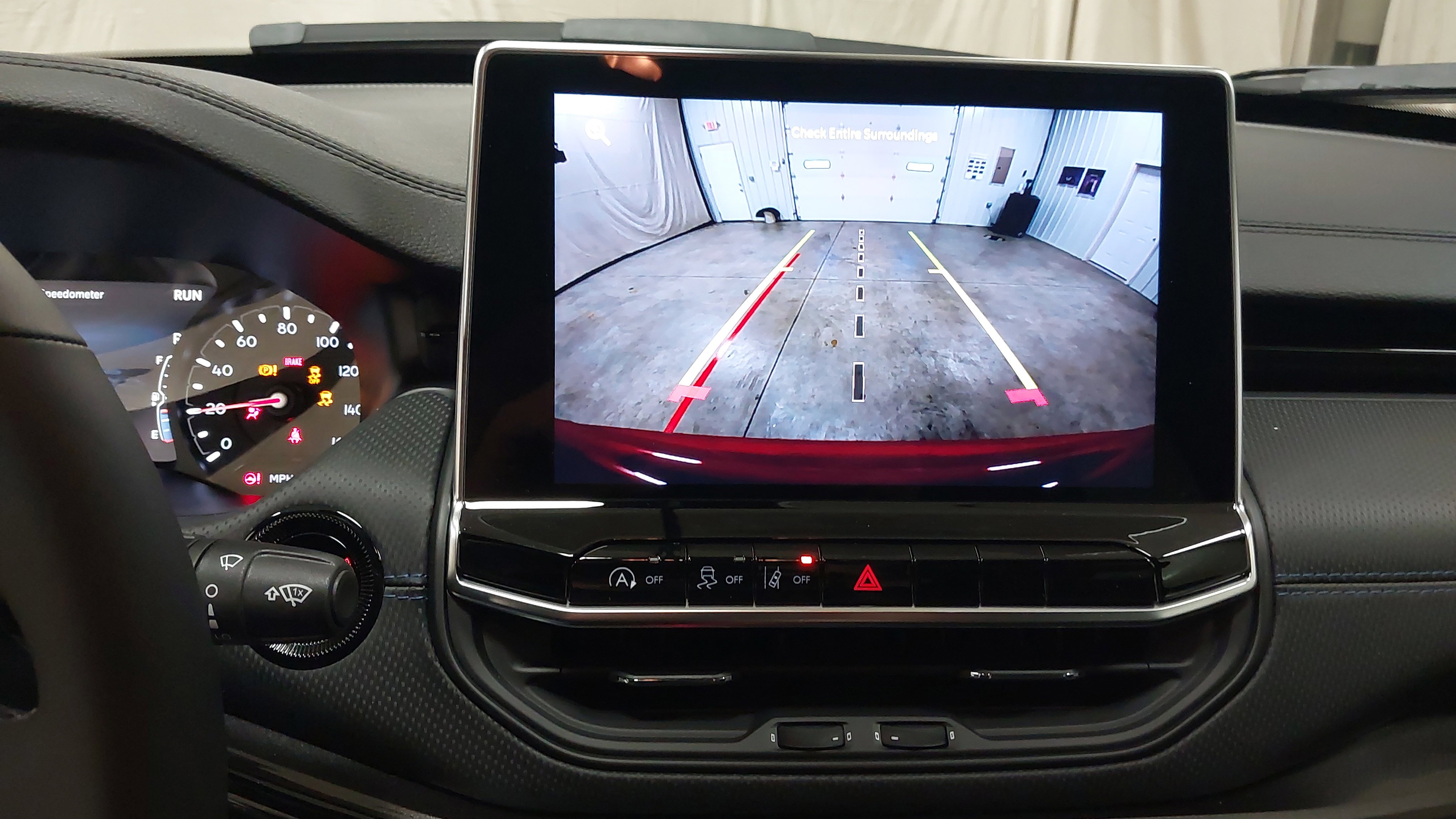 New 2026 Jeep Compass Latitude image 36