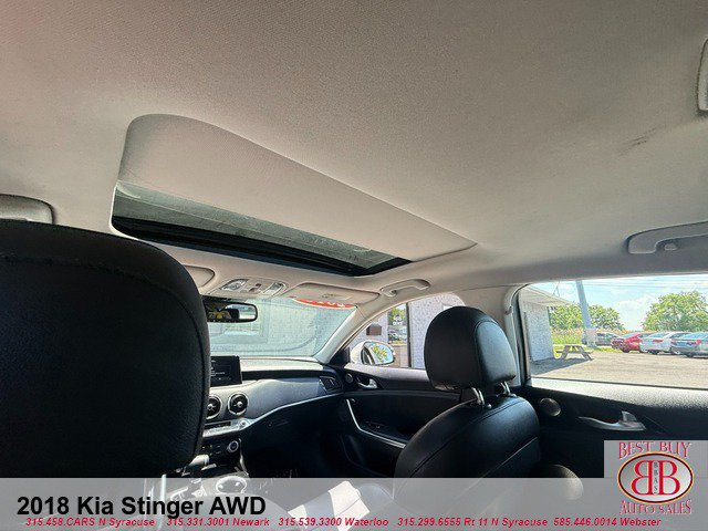 Used 2018 Kia Stinger Premium AWD/4WD image 14