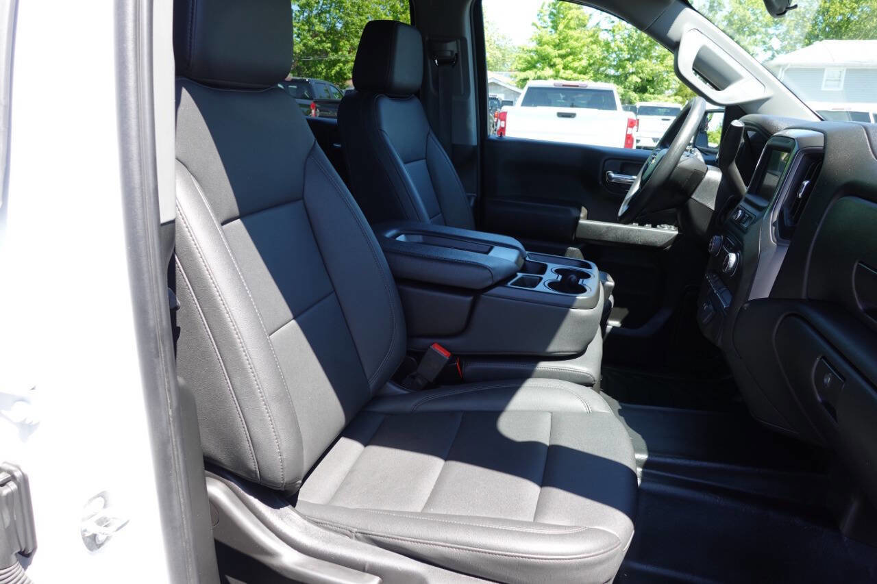 Used 2024 Chevrolet Silverado 1500 W/T w/ WT Value Package AWD/4WD image 38