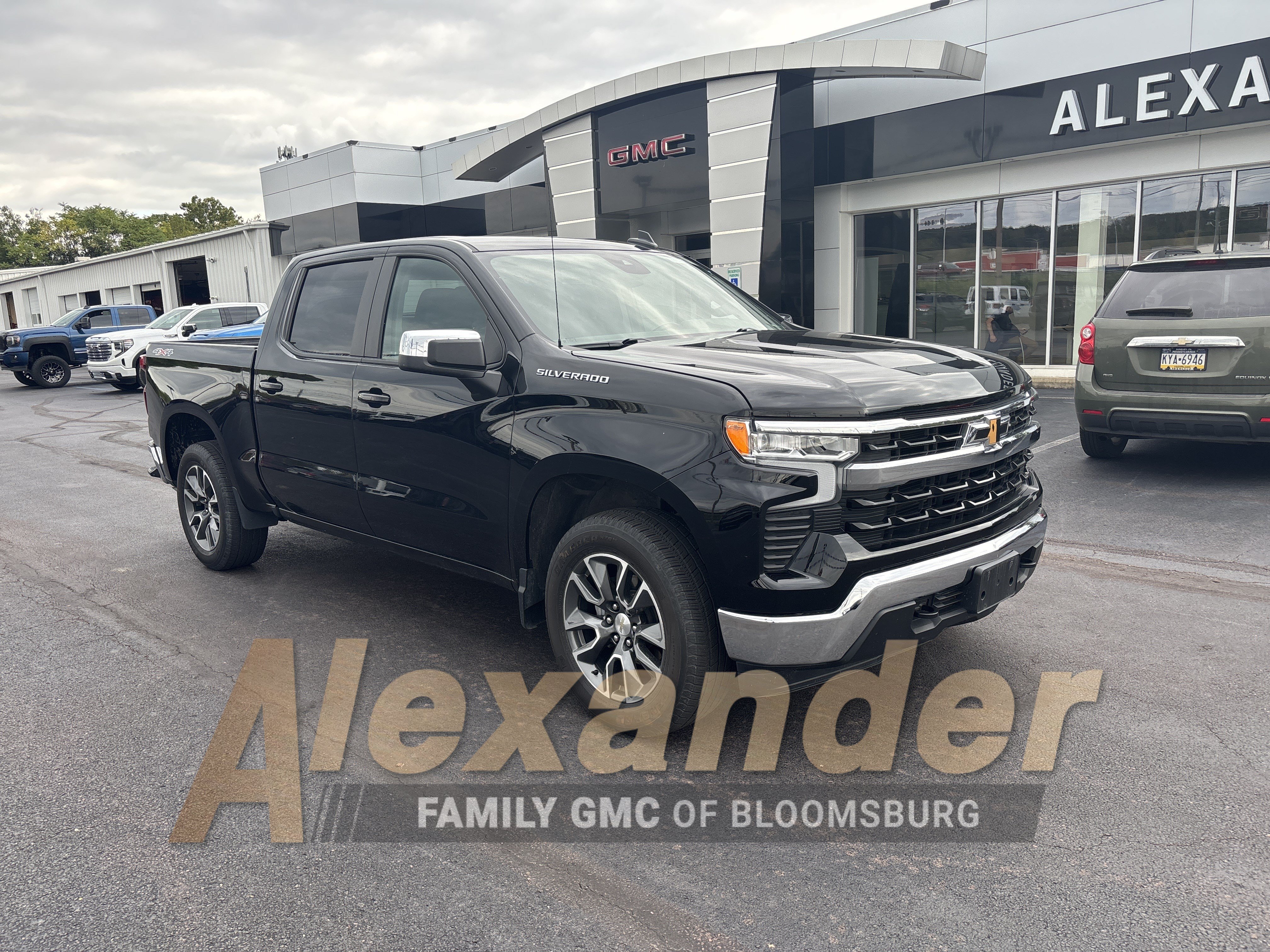 Used 2024 Chevrolet Silverado 1500 LT