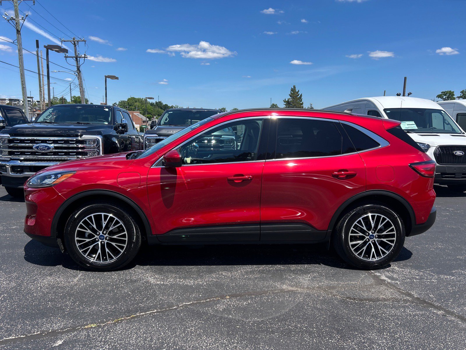 Certified 2022 Ford Escape Titanium w/ Titanium Premium Package FWD image 4