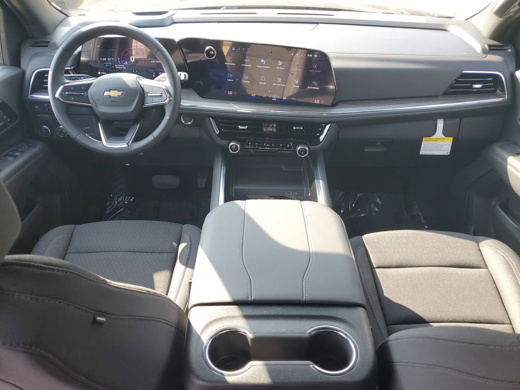 New 2026 Chevrolet Suburban LS image 9