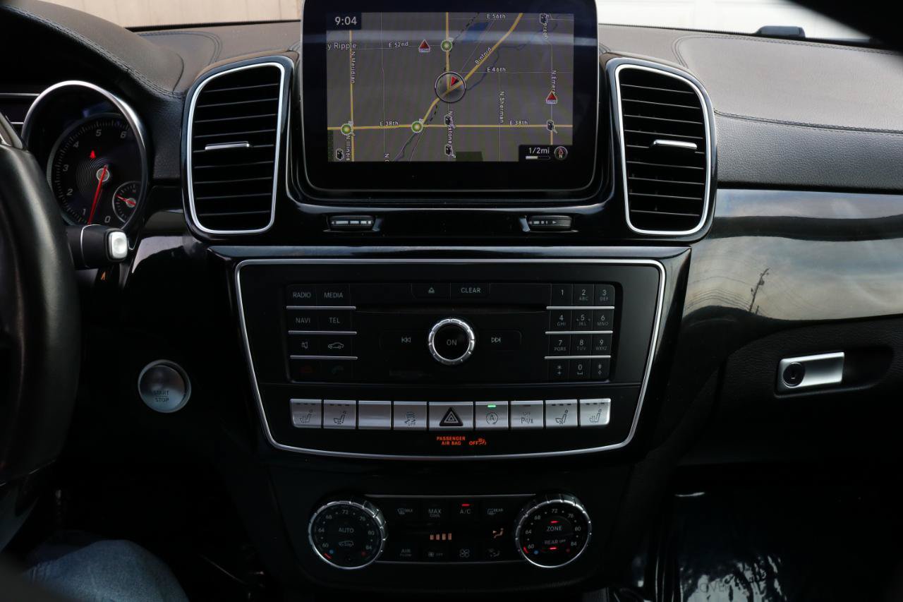 Used 2018 Mercedes-Benz GLS 550 4MATIC image 35