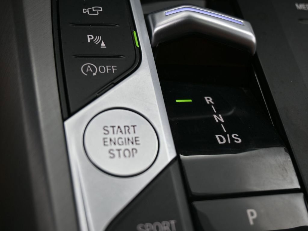 Used 2026 BMW M240i xDrive Coupe image 27