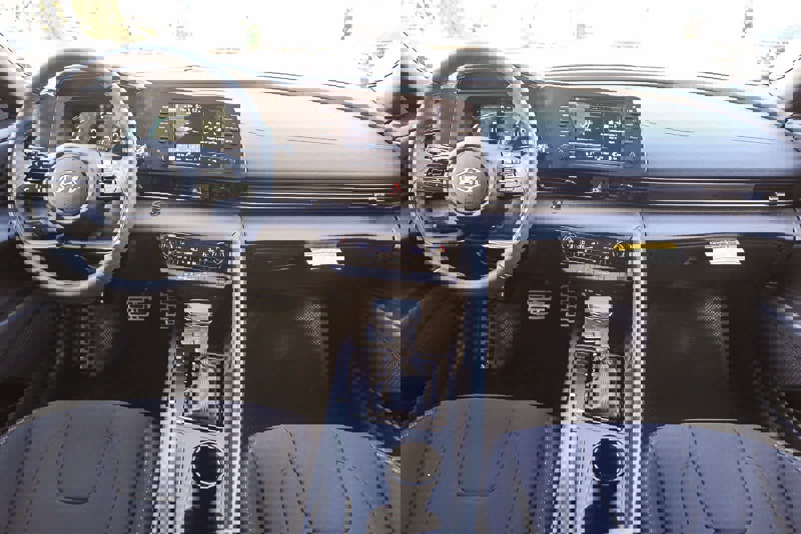 New 2026 Hyundai Elantra Sport image 14