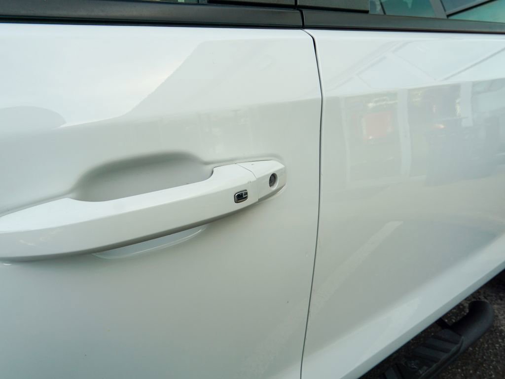 Used 2019 Chevrolet Silverado 1500 LT w/ All-Star Edition image 9