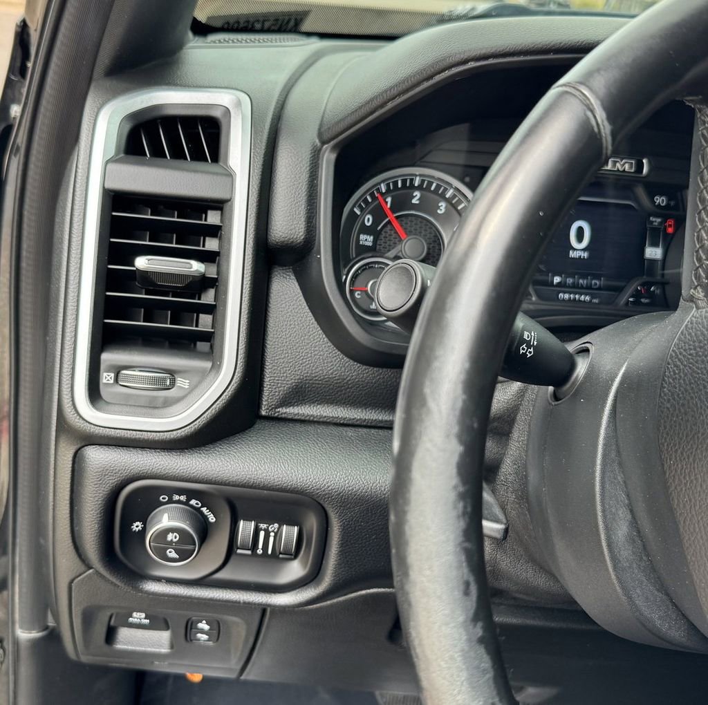 Used 2019 RAM 1500 Big Horn AWD/4WD image 12
