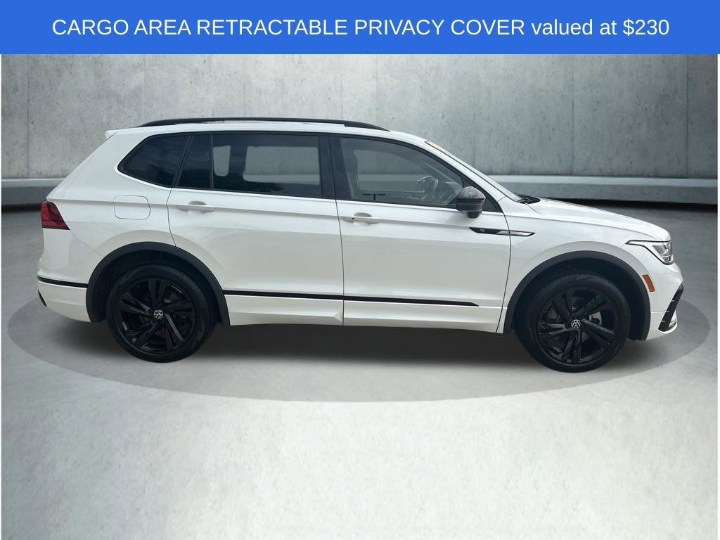 Used 2024 Volkswagen Tiguan SE R-Line AWD/4WD image 8