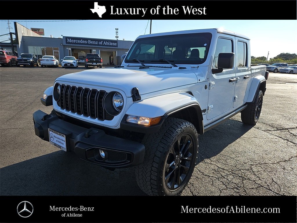 Used 2024 Jeep Gladiator Sport image 1