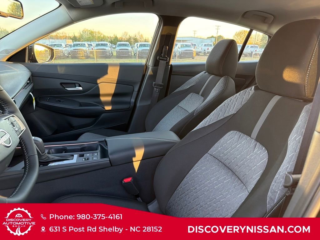 New 2026 Nissan Sentra SV w/ SV Convenience Package FWD image 14