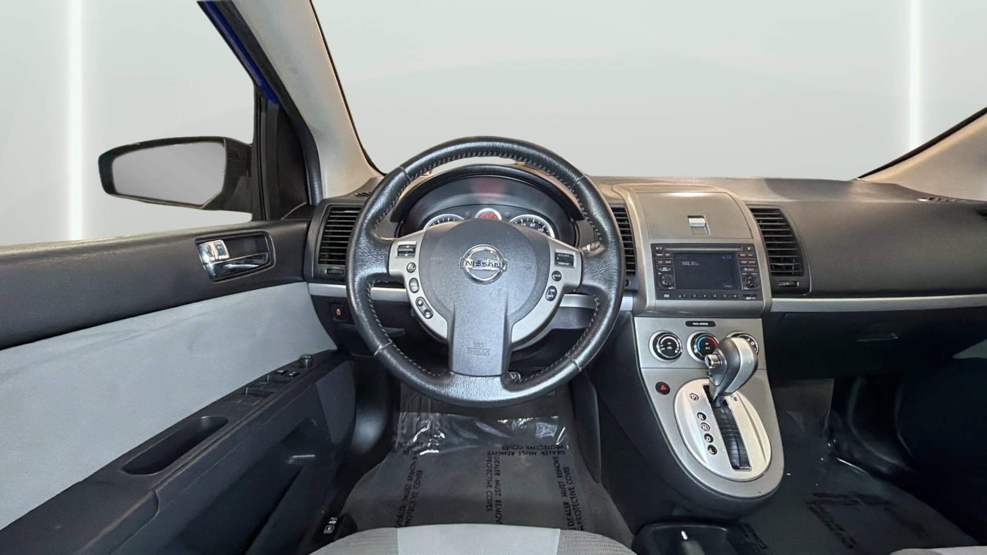 Used 2012 Nissan Sentra 2.0 SR w/ Special Edition Pkg FWD image 17