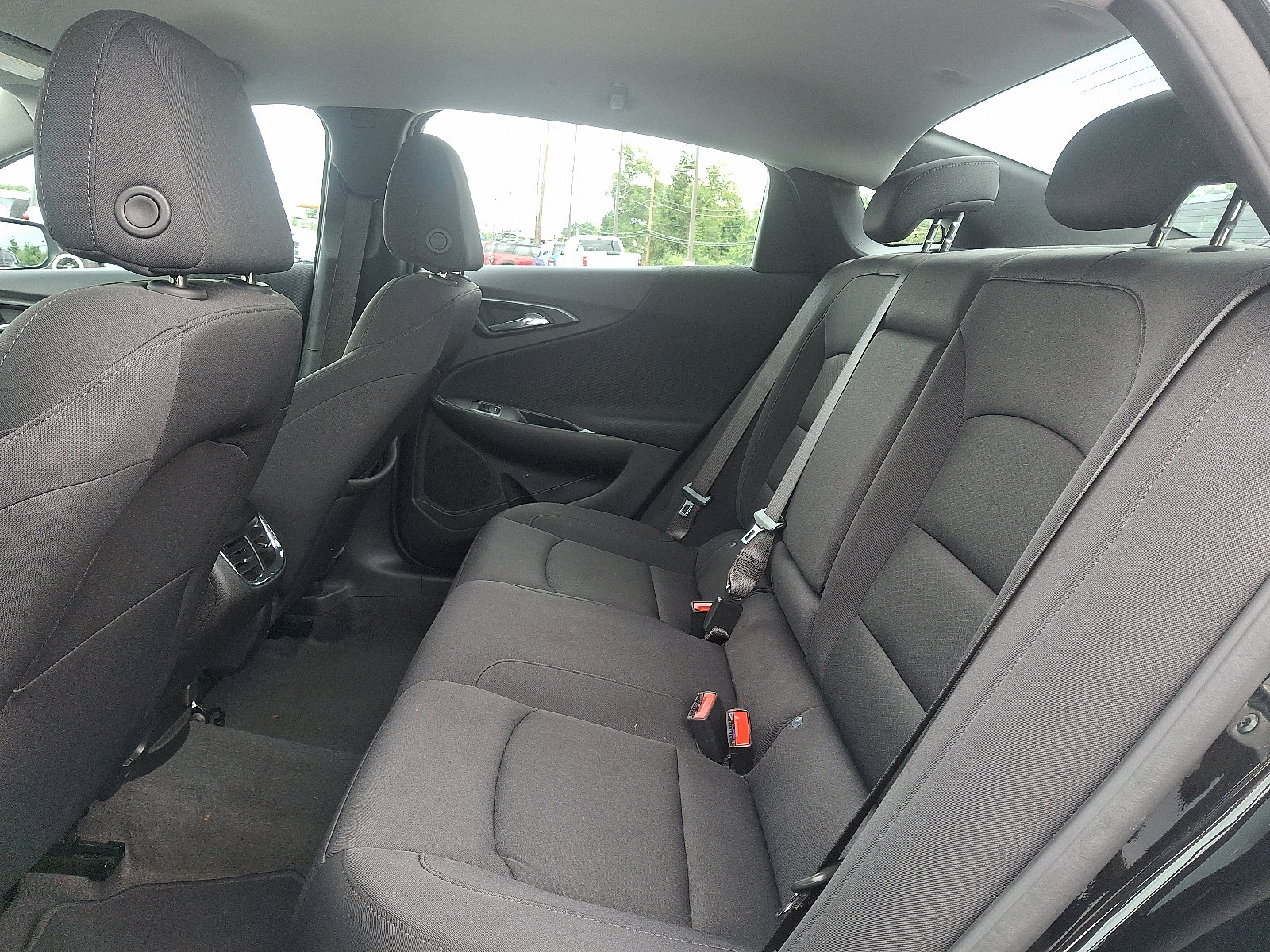 Used 2025 Chevrolet Malibu LT FWD image 10
