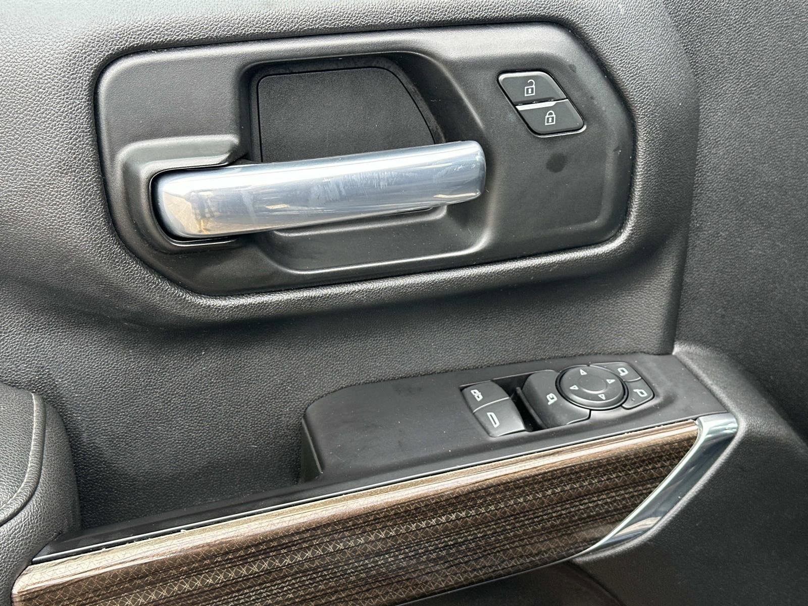 Certified 2020 Chevrolet Silverado 2500 LT w/ Convenience Package image 12