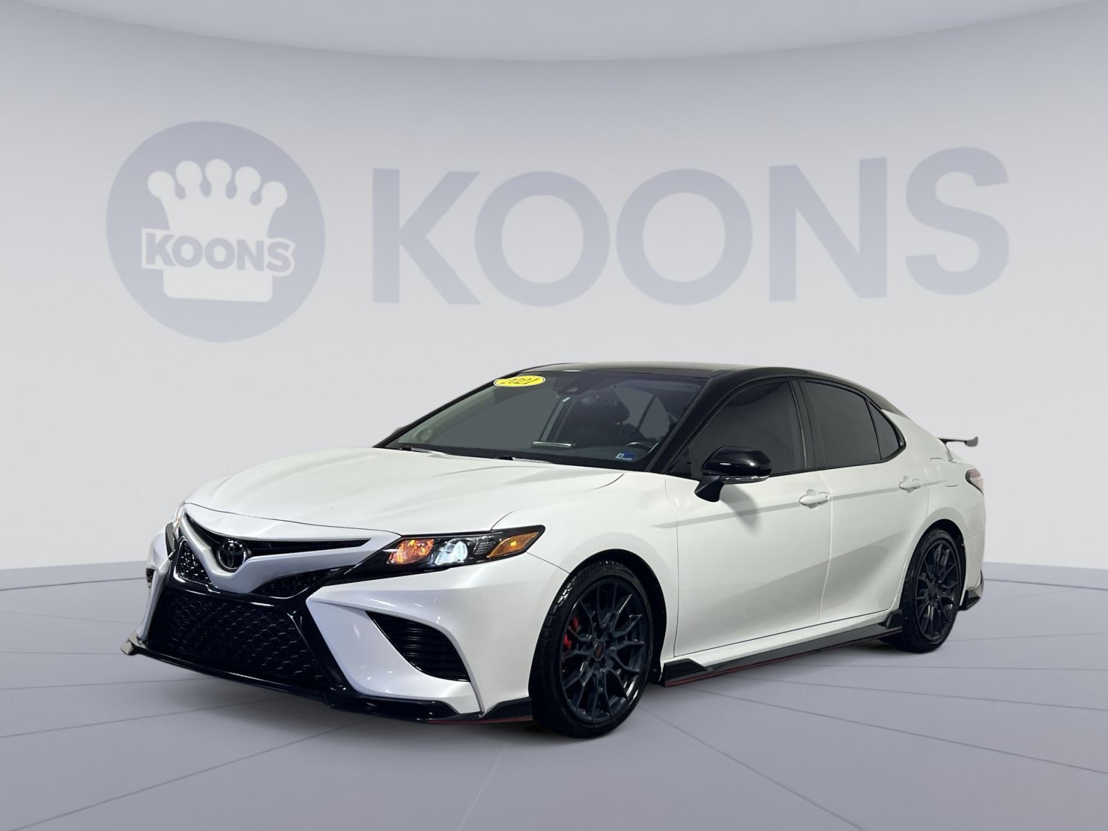 Used 2021 Toyota Camry TRD w/ TRD Package w/JBL Audio FWD image 5