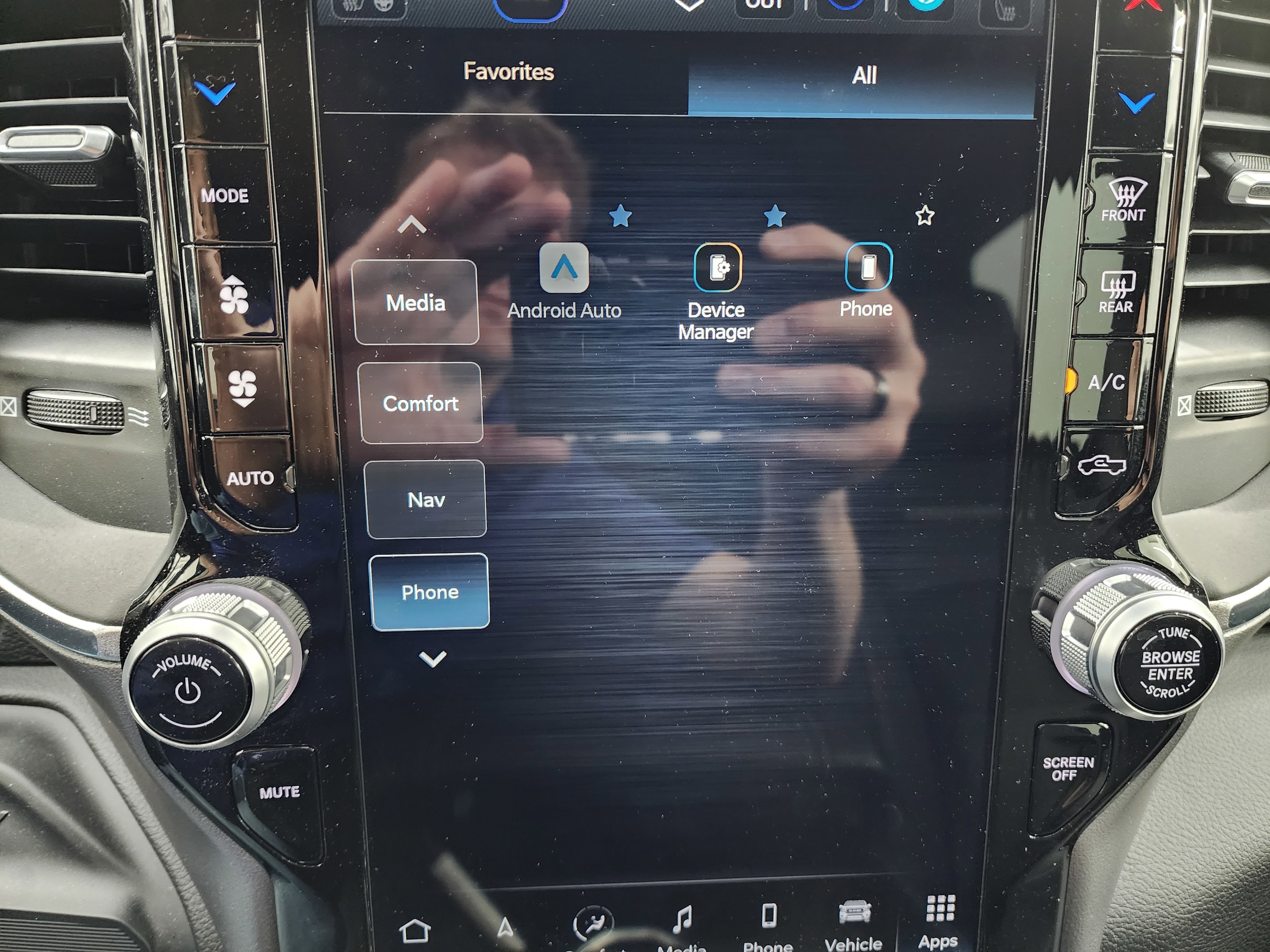 Used 2024 RAM 2500 Laramie w/ Night Edition image 61