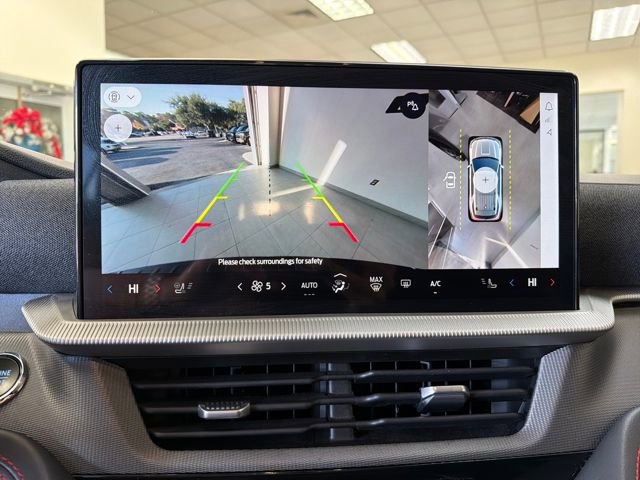 Used 2025 Ford Explorer ST-Line w/ ST-Line Street Pack image 22