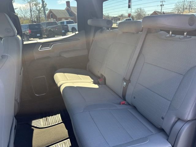 Used 2025 Chevrolet Silverado 1500 LT image 16