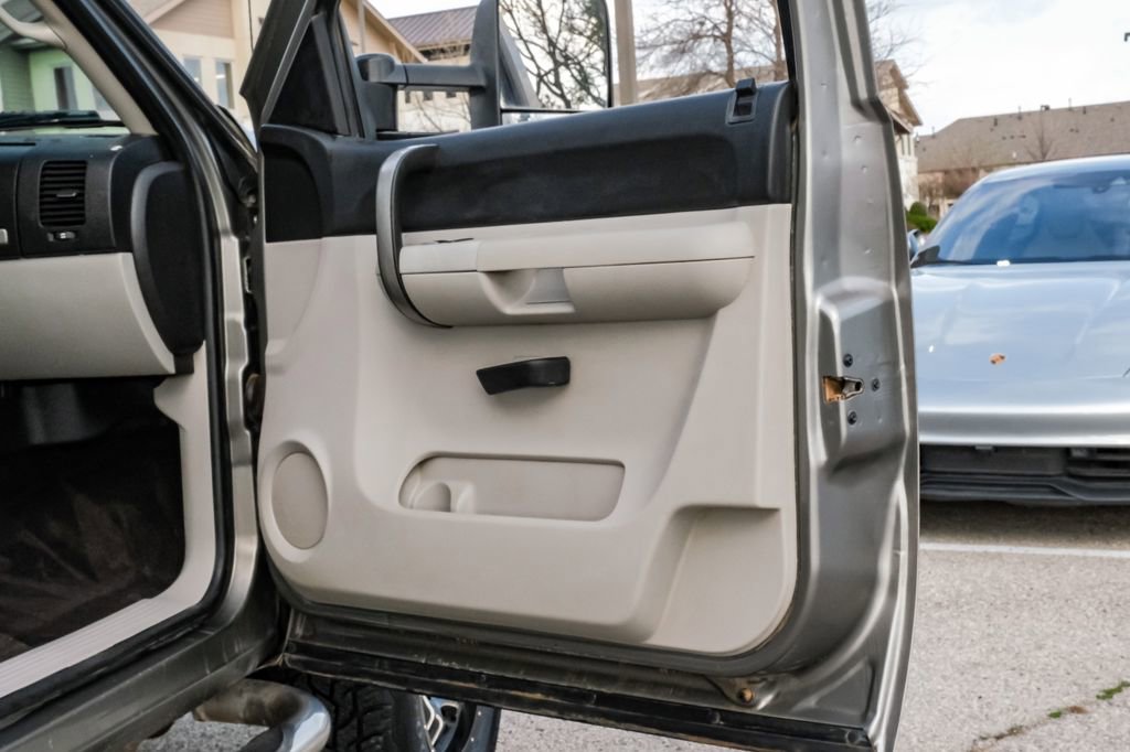 Used 2008 Chevrolet Silverado 2500 LT w/ Suspension Package, Off-Road image 38