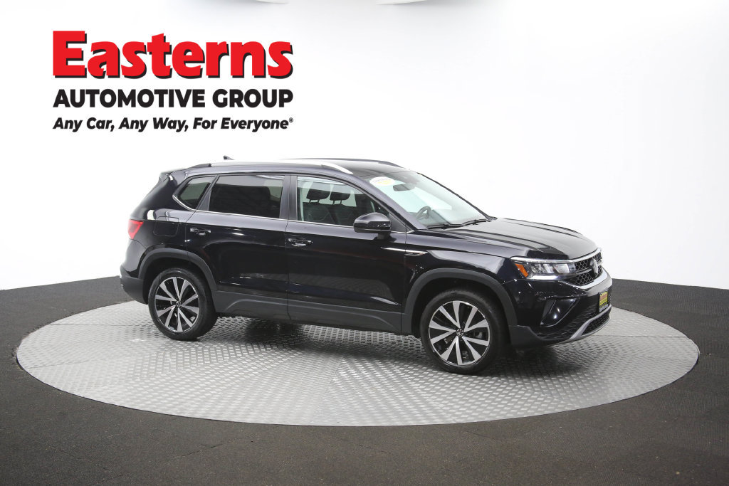 Used 2024 Volkswagen Taos SE FWD image 47