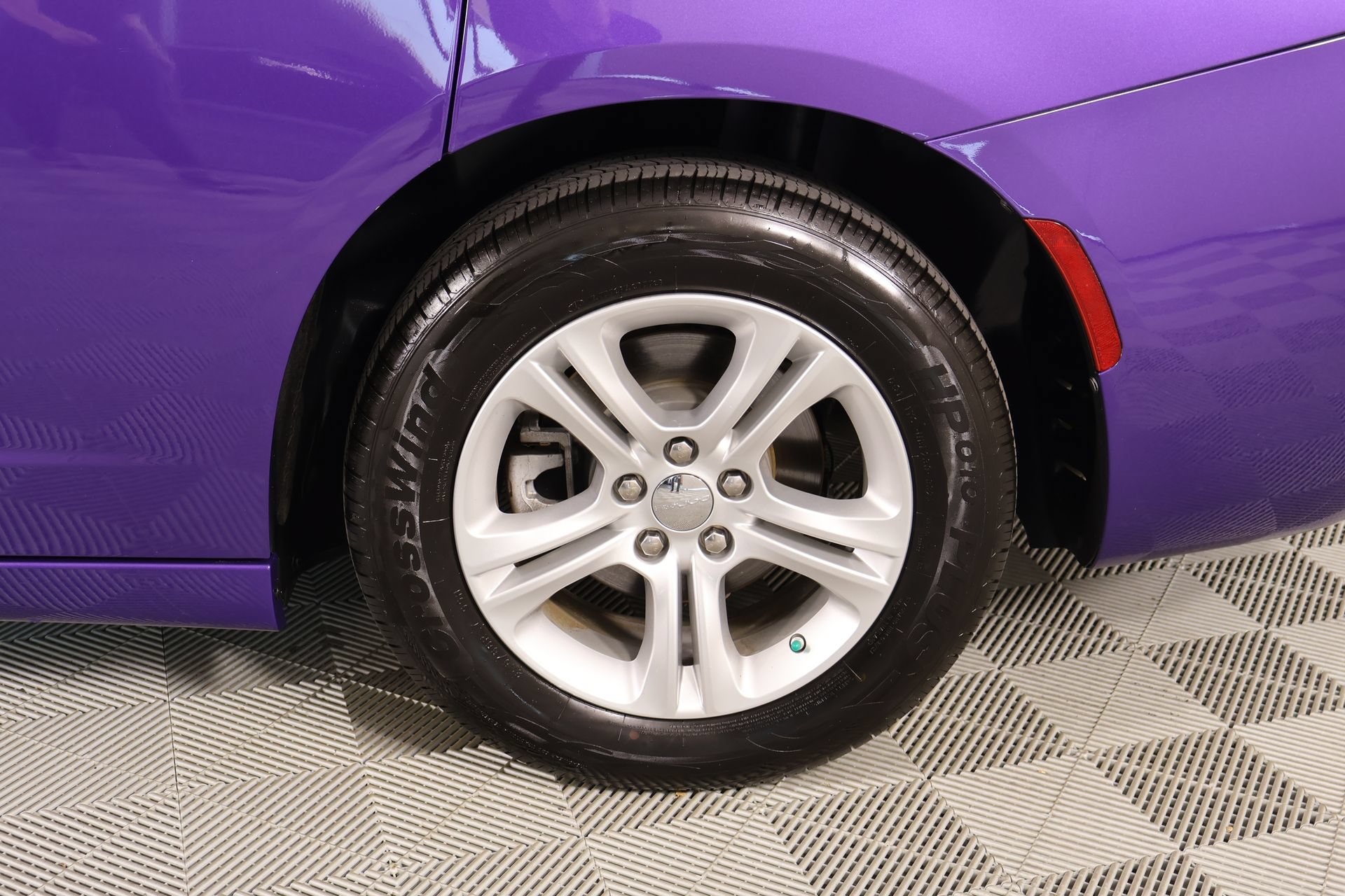 Used 2023 Dodge Charger SXT w/ Cold Weather Package RWD image 18
